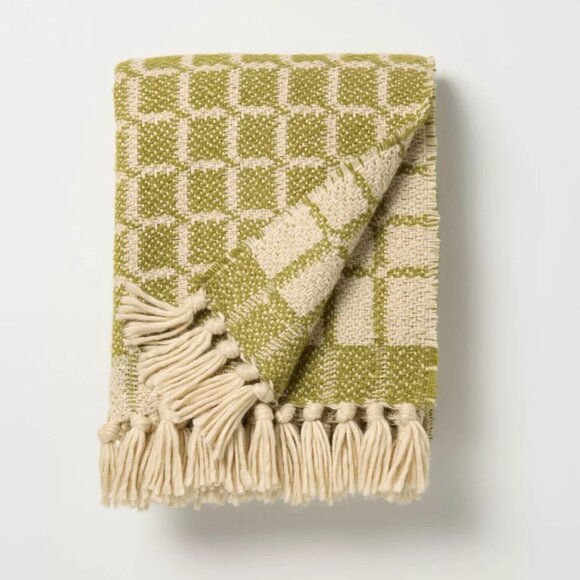 HEARTH & HAND Magnolia Grid Fringe Throw Blanket - Picture 1 of 3